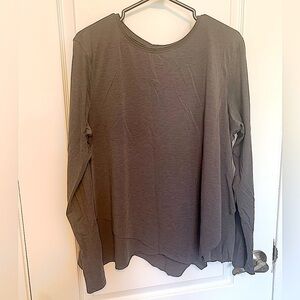 Lululemon Lifted Balance Long Sleeve T-shirt, Top Grey, Raw Hem